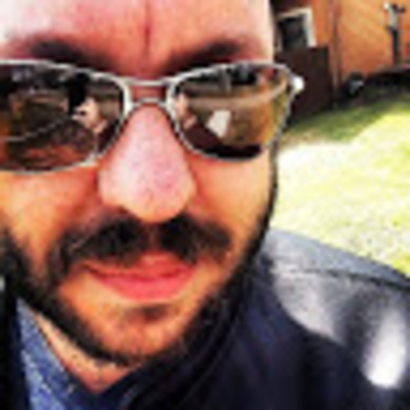 Meet your Posher, Dylan - Picture 1 of 1